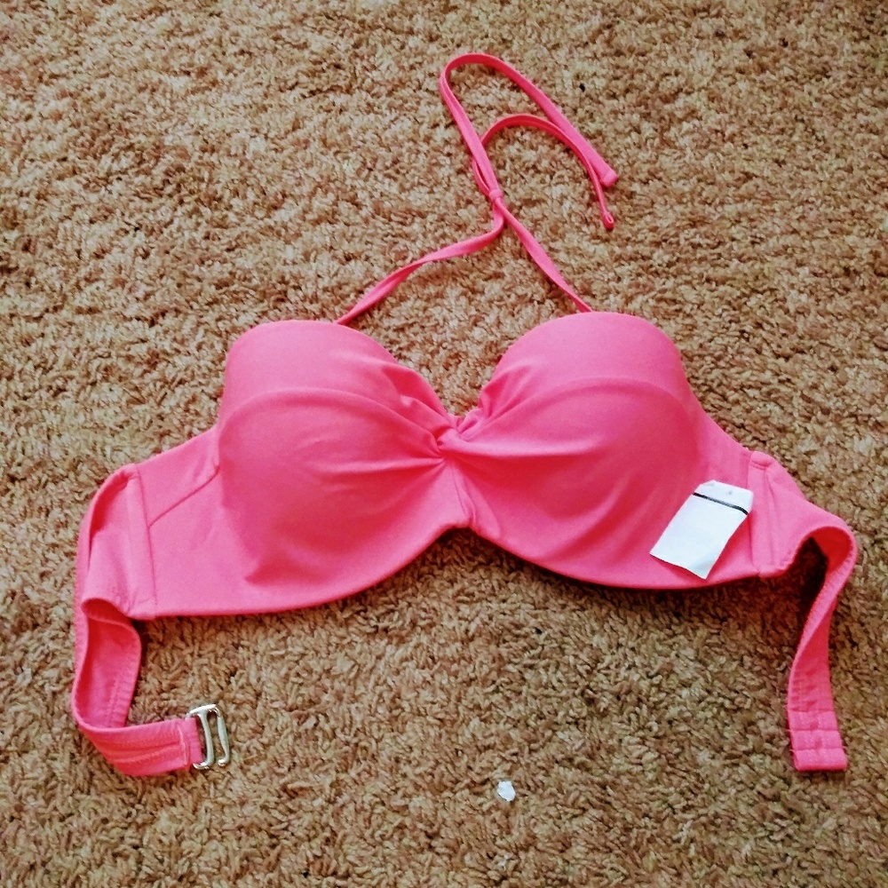 Hot pink 👙 top